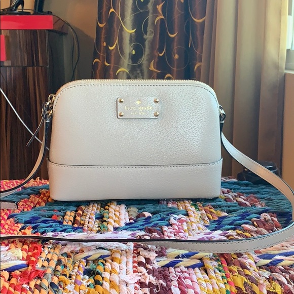 kate spade Handbags - Kate Spade New York Crossbody Bag
